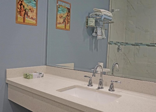 Surf City Inn image 10